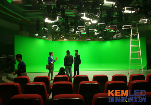 KEMLED珂瑪影視燈光湖南師范大學校園電視臺完成效果圖